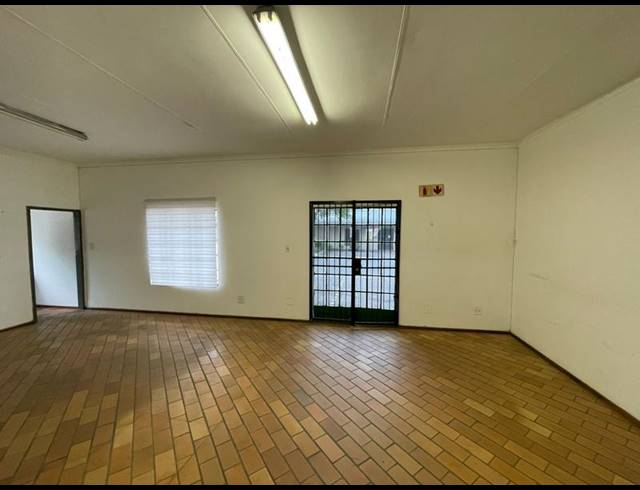 INDUSTRIAL PROPERTY TO RENT IN HENNOPS PARK INDUSTRIAL